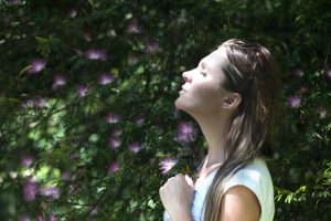 Using Mindfulness to Cope with an Unexpected Pregnancy in Summer